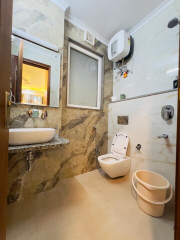 Bathroom in 1 RK Builder Floor at Vasant Kunj – for Rent