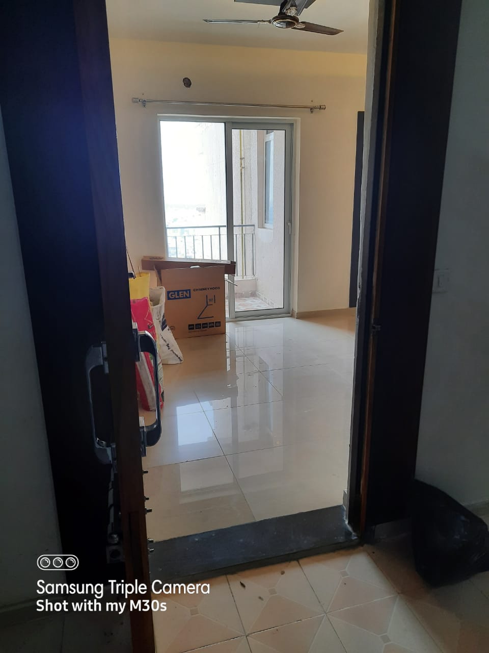 2 BHK Apartment For Sale in Landcraft Golflinks Plaza