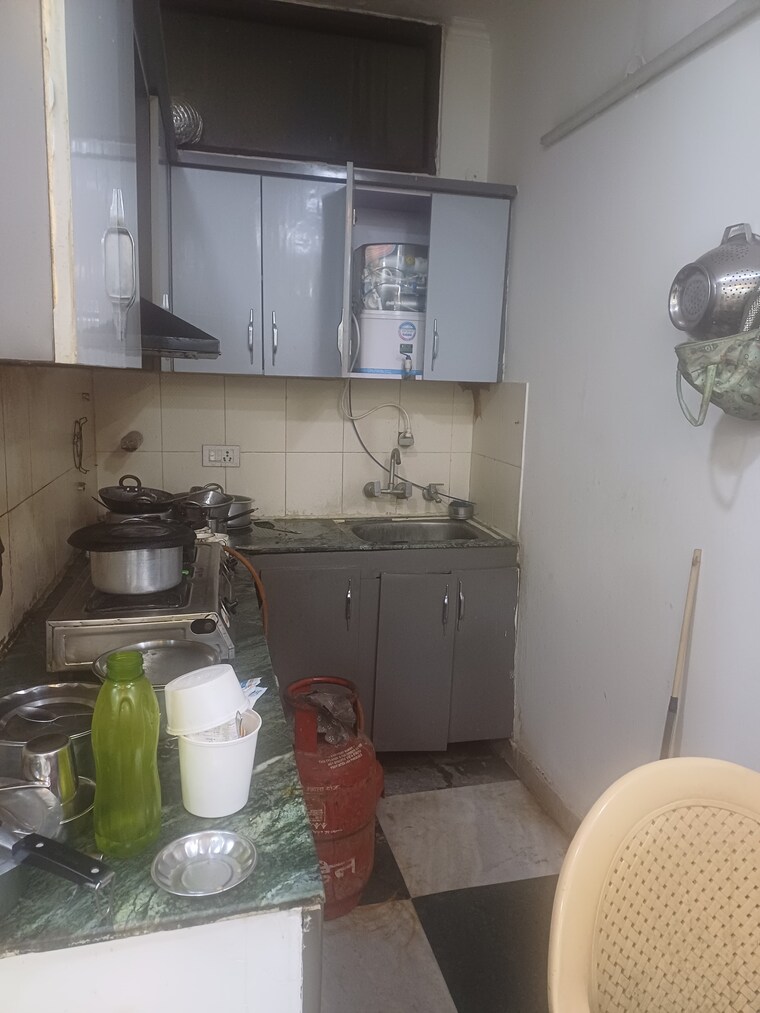 Kitchen, vasundhara sector 3 2 Bedroom 65 Sq.Mt. Builder Floor In Vasundhara Sector 3 Ghaziabad 9012549