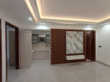 Room in 6 BHK Builder Floor at Mahavir Enclave 1 – for Sale