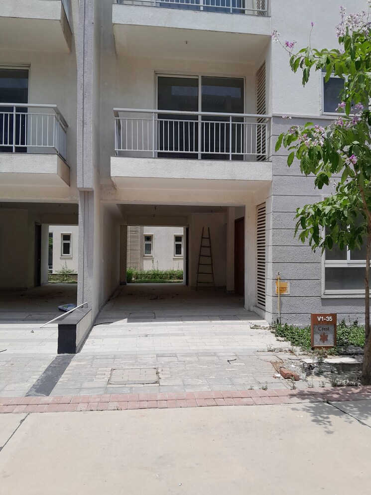 Exterior View, godrej-golf-links-evoke 4 Bedroom 2759 Sq.Ft. Villa In Sector 27 Yamuna Expressway Greater Noida 9012564