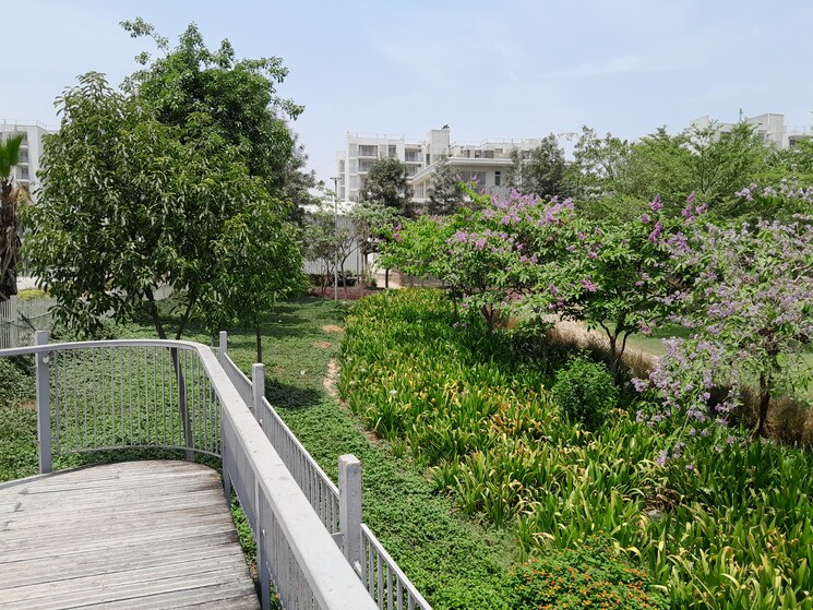 Balcony, godrej-golf-links-evoke 4 Bedroom 2759 Sq.Ft. Villa In Sector 27 Yamuna Expressway Greater Noida 9012564