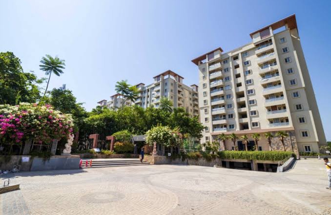 3 BHK + Pooja Room Apartment For Rent in Greenmark Mayfair Apartments