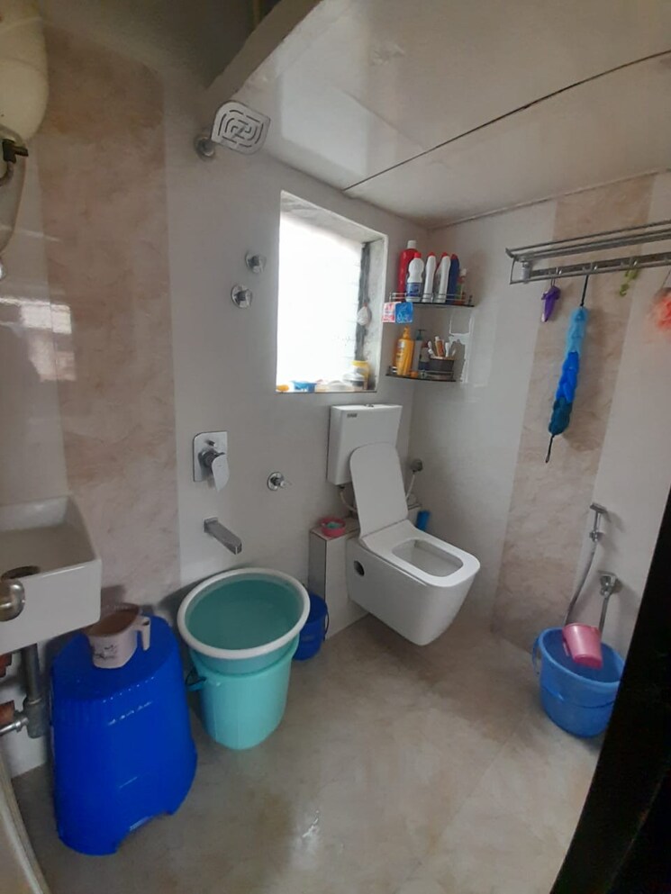 Bathroom, divya-srushti-chs 1 Bedroom 560 Sq.Ft. Apartment In Kandivali West Mumbai 9012625