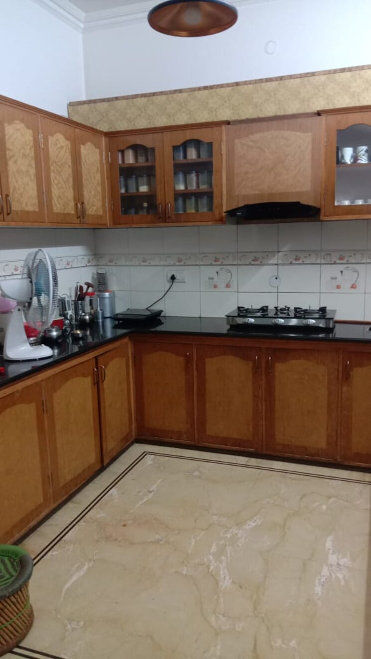 Kitchen, raj nagar 6+ Bedroom 345 Sq.Yd. Independent House In Raj Nagar Ghaziabad 9012669