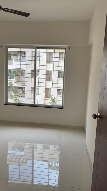Room in 2 BHK Apartment at Krisala 41 Evoke, Ravet – for Rent
