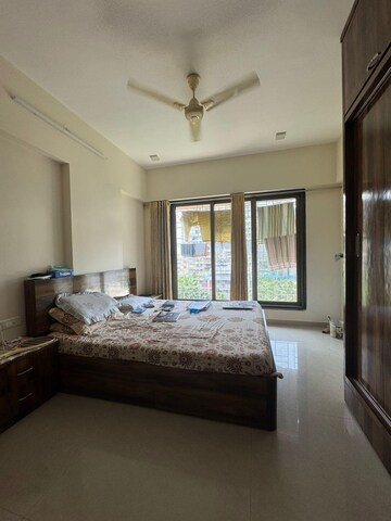 Bedroom in 2 BHK Apartment at Seven Bungalow, Andheri West – for Rent