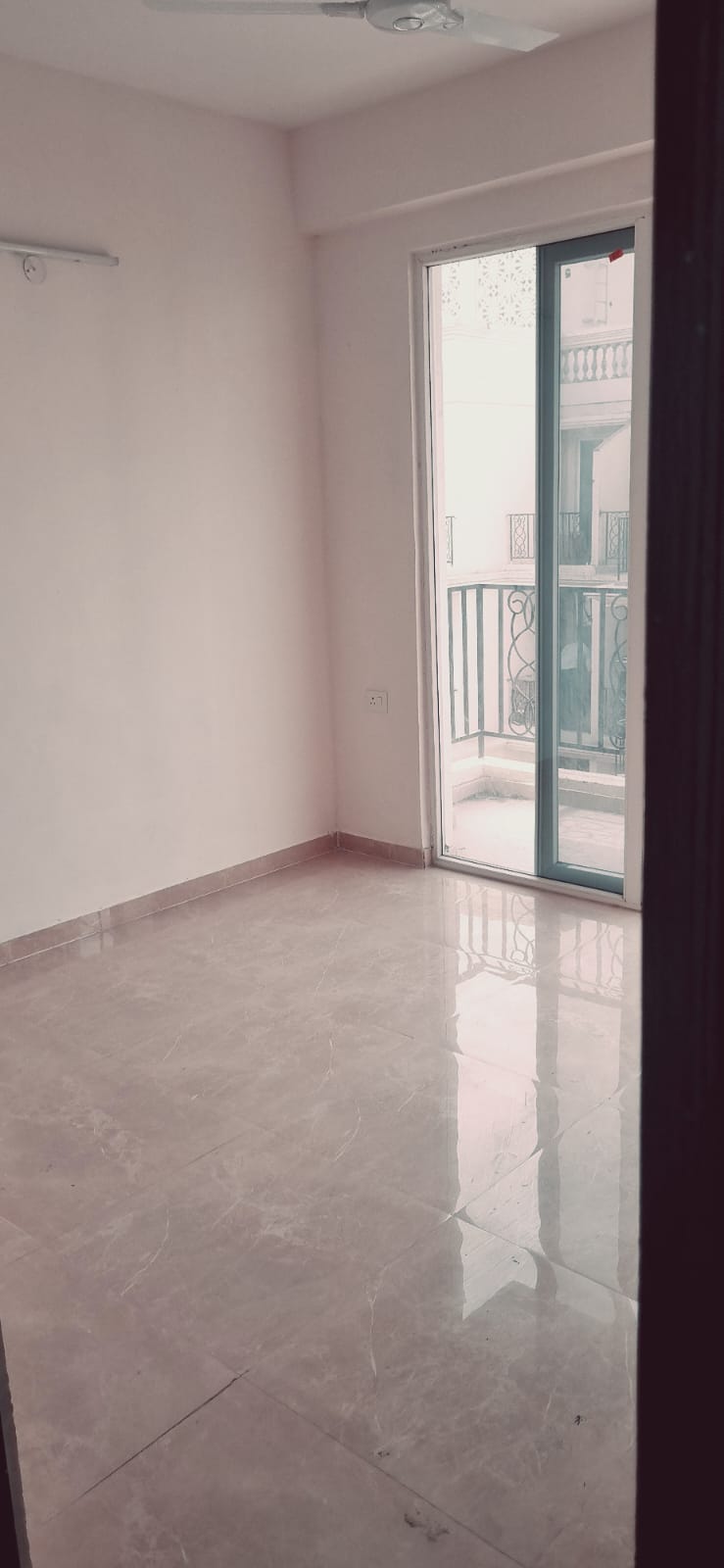 2 BHK + Pooja Room Apartment For Rent in Signature Global Park 4 and 5