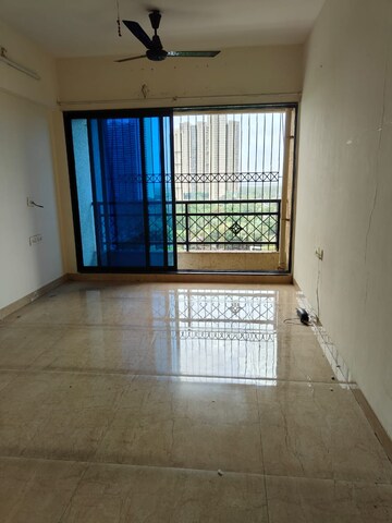 Room in 1 BHK Apartment at Ghansoli – for Rent