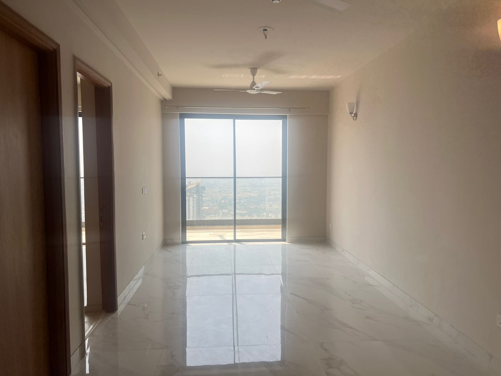 2 BHK Apartment For Rent in M3M Heights