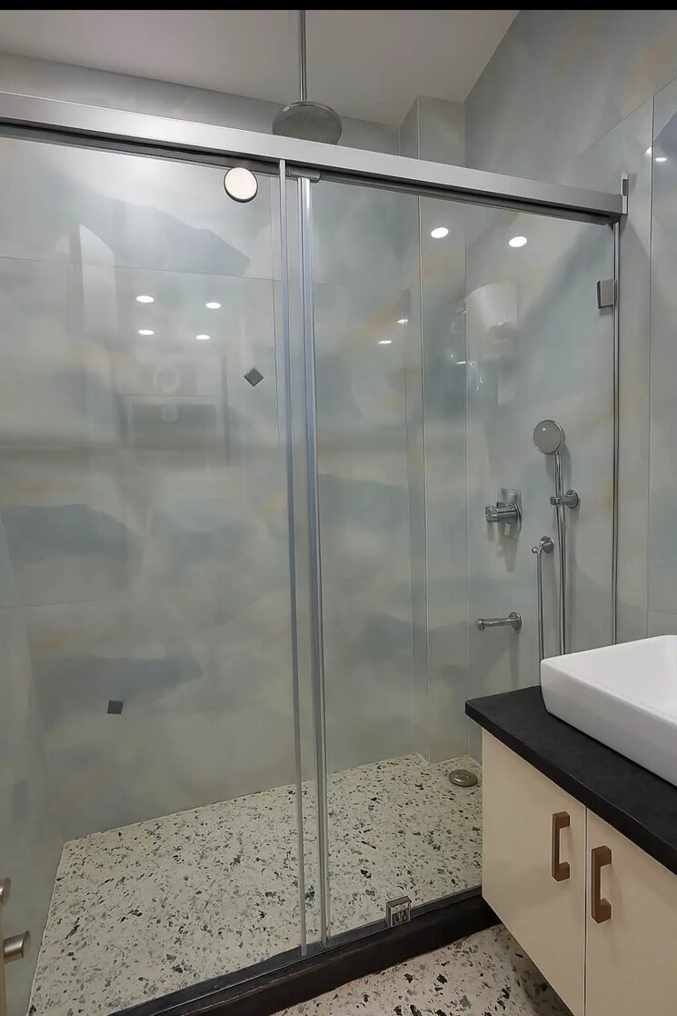 Master Bedroom, panchsheel park 3 Bedroom 300 Sq.Yd. Builder Floor In Panchsheel Park Delhi 9012754