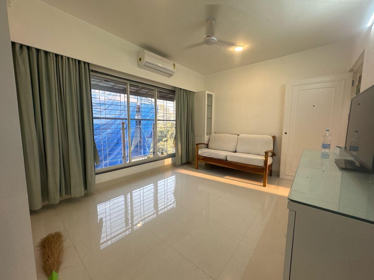 2 BHK + Pooja Room Apartment For Rent in , Amboli, Andheri West