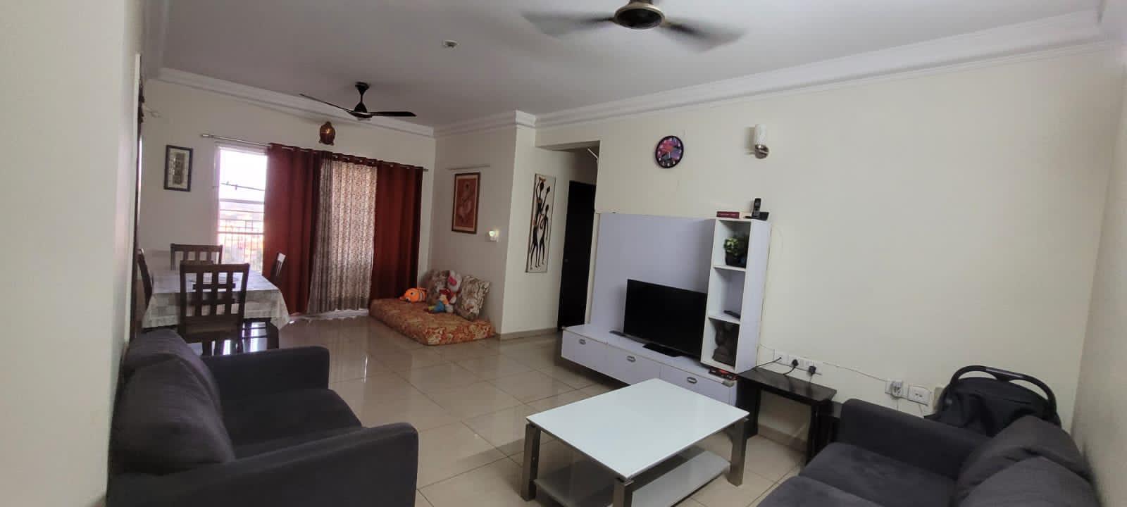 2 BHK Apartment For Rent in Prestige Parkview
