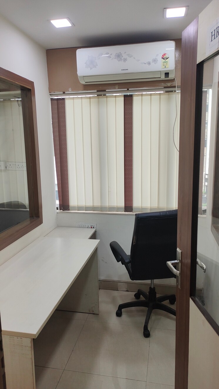 Team Area, primarc-tower Commercial Office Space 1270 Sq.Ft. In Salt Lake City Kolkata 9012797