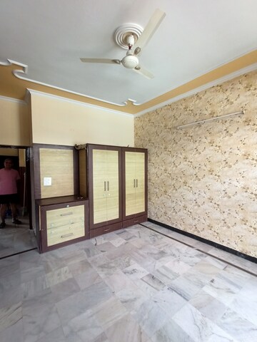 Room in 3 BHK Independent House at Sector 12 Panchkula – for Rent