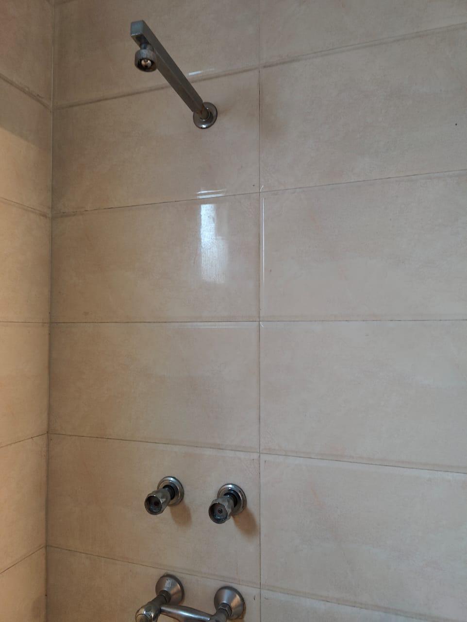 2 BHK Apartment For Rent in Gaur City 2 - 10th Avenue