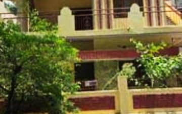 6+ BHK Independent House For Sale in Sector 18