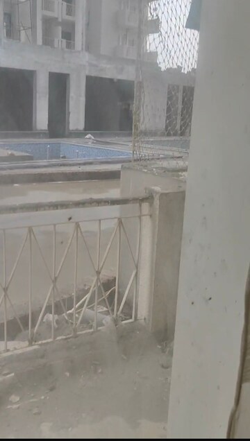 Furnished Amenities in 3 BHK Apartment at Pareena Micasa, Sector 68 – for Sale
