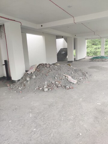 Team Area in  Showroom at Green Park Extension – for Rent