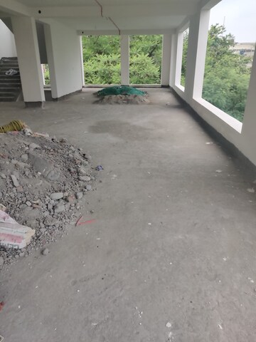 Team Area in  Showroom at Green Park Extension – for Rent