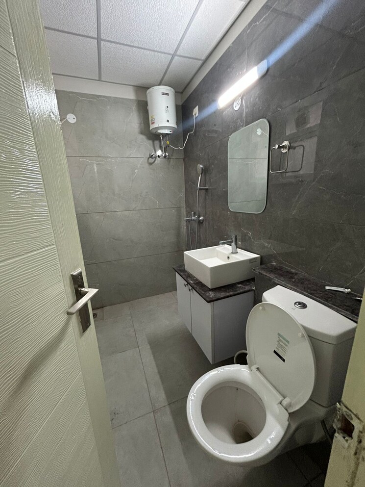 Bathroom, sector 127 2.5 Bedroom 1240 Sq.Ft. Builder Floor In Sector 127 Mohali 9013026