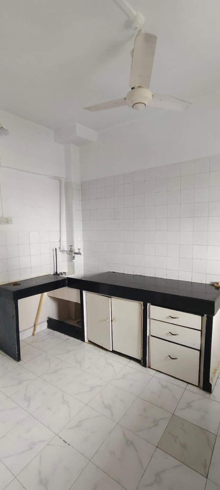 Kitchen, amboli 2 Bedroom 800 Sq.Ft. Apartment In Amboli Mumbai 9012995