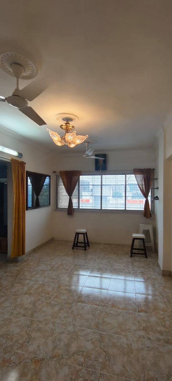 2 BHK Apartment For Rent in Amboli, Andheri West