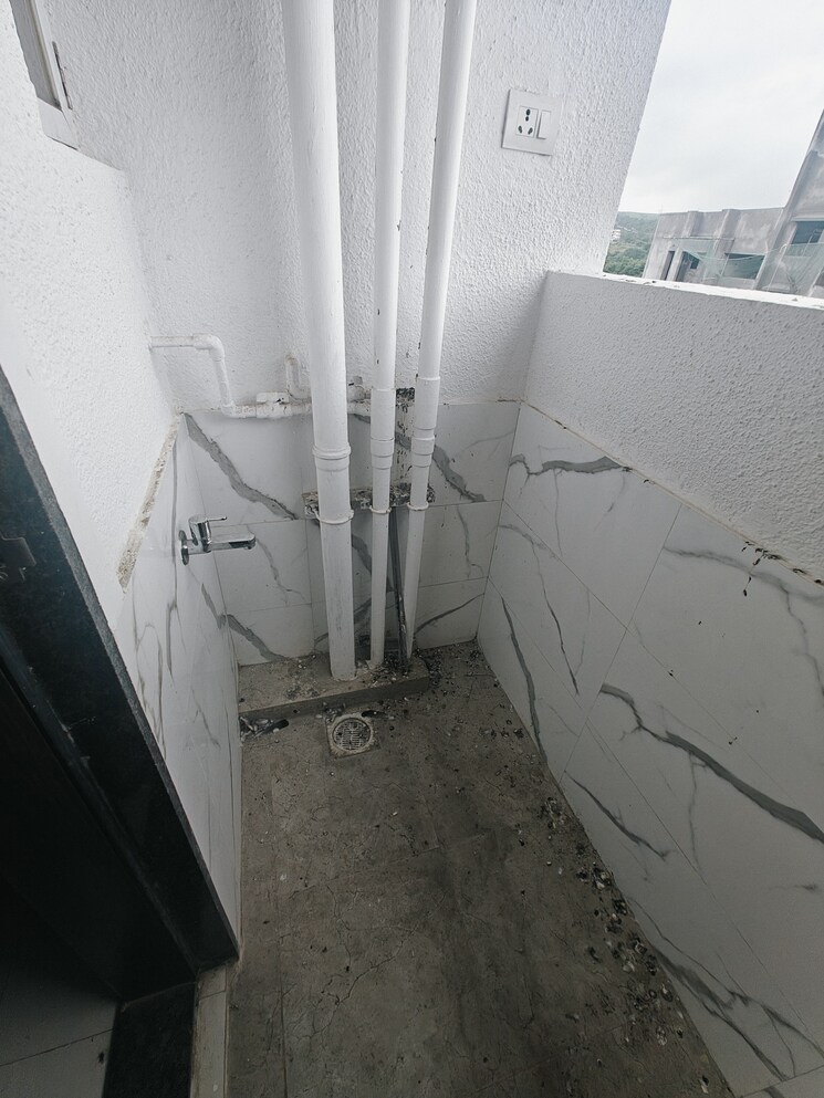 Bathroom, viva-hallmark 2 Bedroom 1250 Sq.Ft. Apartment In Bavdhan Pune 9013093