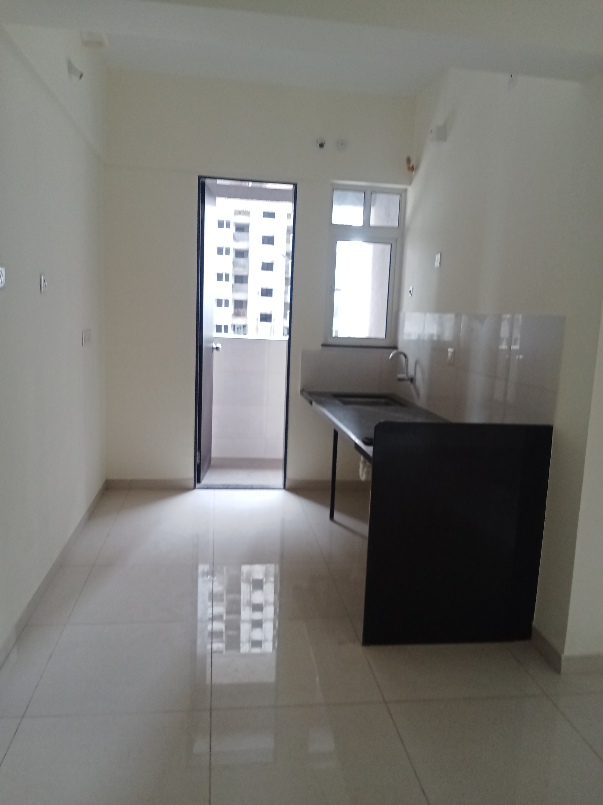 1 BHK + Study Room Apartment For Rent in Kolte Patil Life Republic R 10