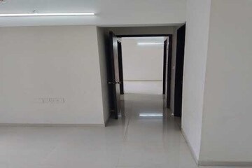 Room in 2 BHK Apartment at Runwal My City Phase II Cluster 05, Dombivli East – for Rent