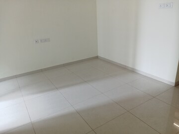 Room in 1 BHK Apartment at Kolte Patil Life Republic R 10, Hinjewadi – for Rent