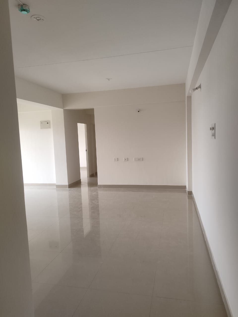 2 BHK Apartment For Sale in Kalpataru Splendour