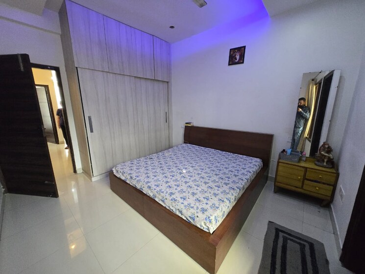 Master Bedroom, kishanpura 3 Bedroom 117 Sq.Yd. Apartment In Kishanpura Zirakpur 9013211