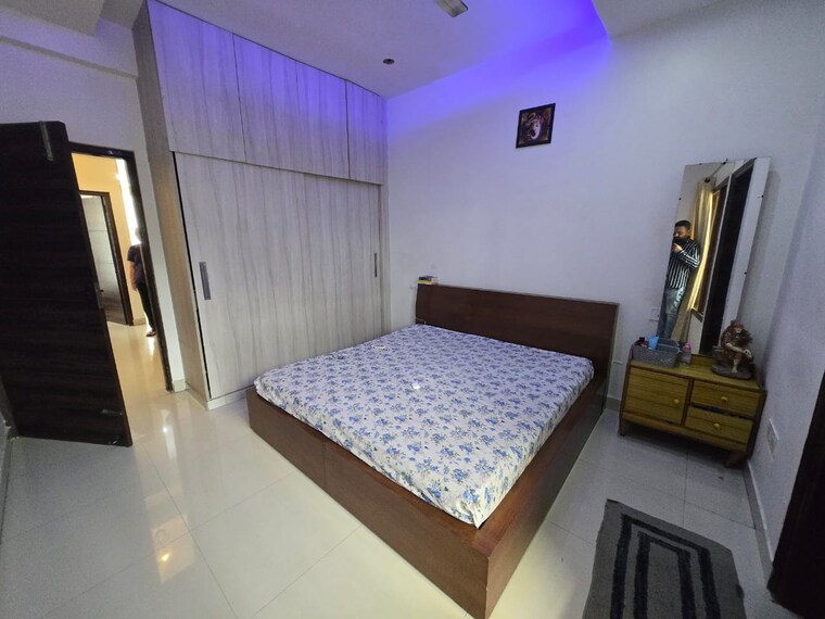 Master Bedroom, kishanpura 3 Bedroom 117 Sq.Yd. Apartment In Kishanpura Zirakpur 9013211