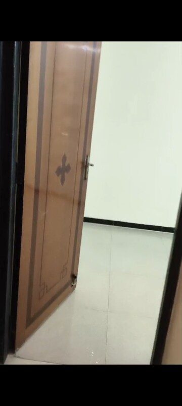 Building Lobby in 2 BHK Apartment at Andheri Green Field Towers, Jogeshwari East – for Rent