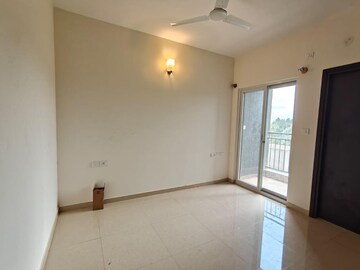Room in 3 BHK Apartment at Godrej Woodsman Estate, Hebbal – for Rent