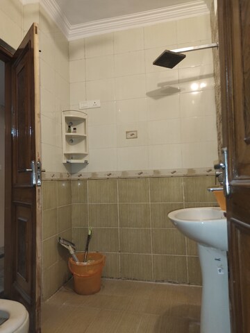 Kitchen in 3 BHK Builder Floor at East Of Kailash – for Rent