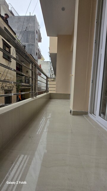 Balcony in 2 BHK Builder Floor at Palm Residency Chhatarpur, Chattarpur – for Rent