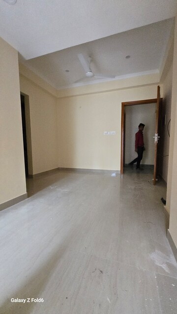 Furnished Amenities in 2 BHK Builder Floor at Palm Residency Chhatarpur, Chattarpur – for Rent