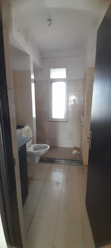 Bathroom in 4 BHK Apartment at AEZ Aloha, Sector 57 – for Rent