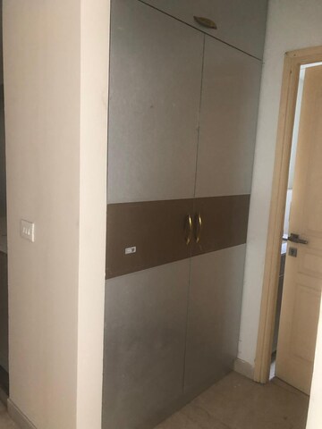 Furnished Amenities in 3.5 BHK Apartment at AIPL The Peaceful Homes, Sector 70a – for Sale