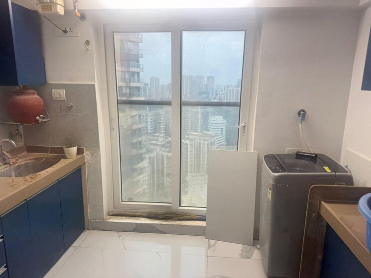 Kitchen, lokhandwala complex 2 Bedroom 839 Sq.Ft. Apartment In Lokhandwala Complex Mumbai 9013355
