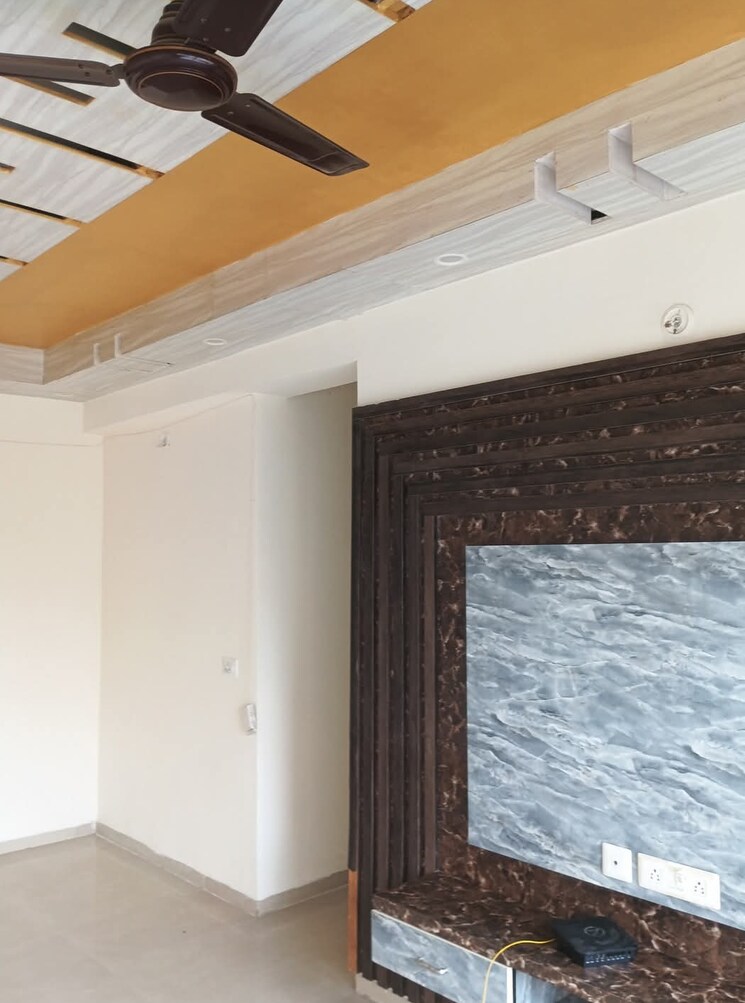 undefined, shri-radha-sky-gardens 2 Bedroom 1182 Sq.Ft. Apartment In Sector 16b Greater Noida Greater Noida 9013392