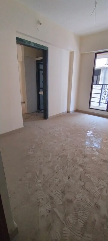 Room in 1 BHK Apartment at Squarefeet Imperial Square, Ghodbunder Road – for Rent