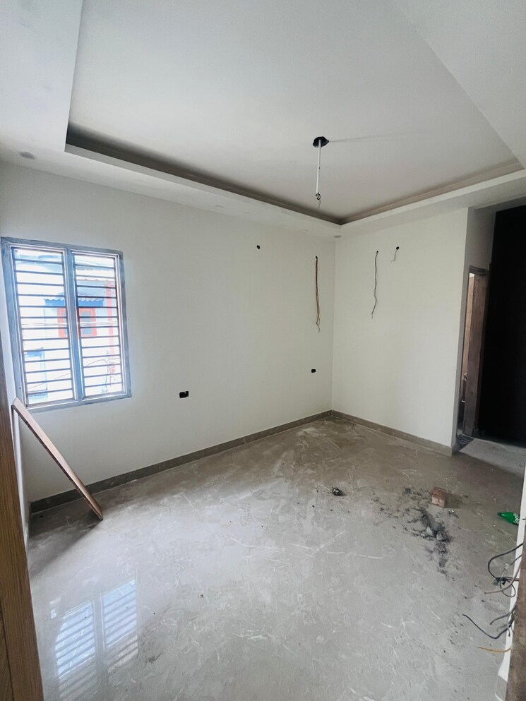 Room, gms road 4 Bedroom 128 Sq.Yd. Independent House In Gms Road Dehradun 9013419