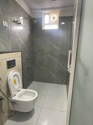 Bathroom in 4 BHK Apartment at Mansarovar Extension – for Rent