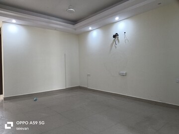 Room in 3 BHK Builder Floor at Chattarpur – for Rent