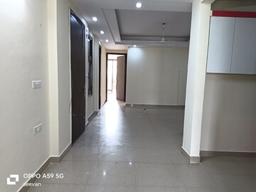 Room in 3 BHK Builder Floor at Chattarpur – for Rent