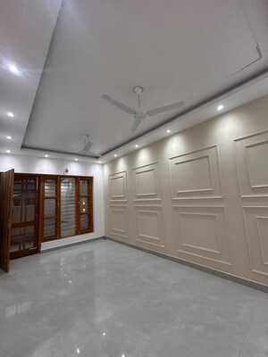 Room in 3 BHK Independent House at Gms Road – for Sale