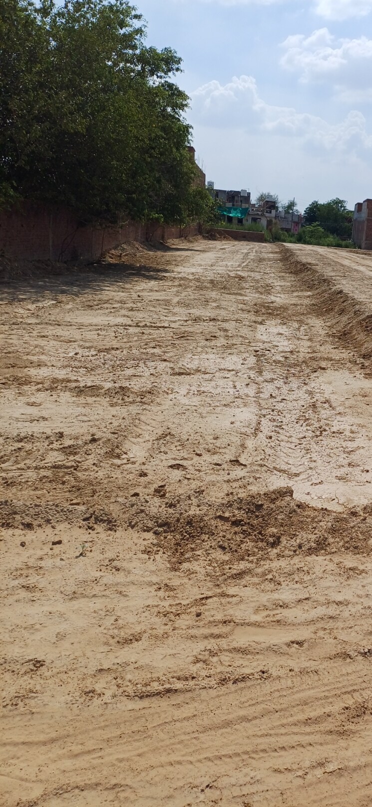 undefined, dheeraj nagar  61 Sq.Yd. Plot In Dheeraj Nagar Faridabad 9013539